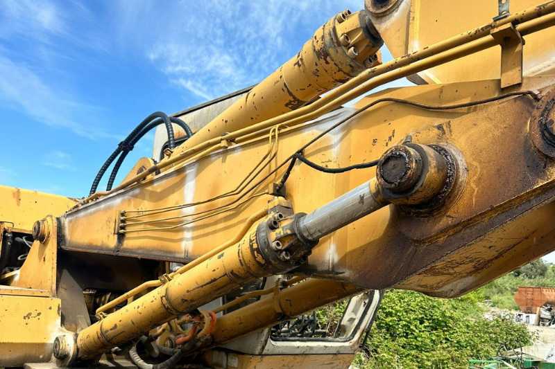 OmecoHub - Immagine FIAT HITACHI FH200E